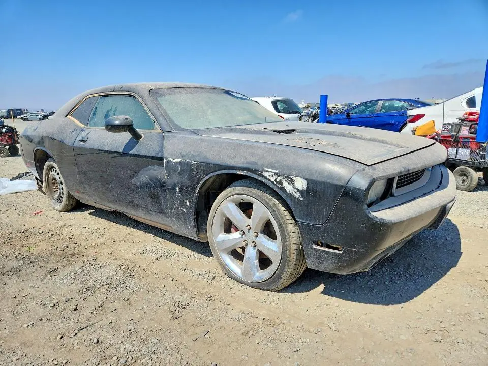 2012 DODGE CHALLENGER SXT  