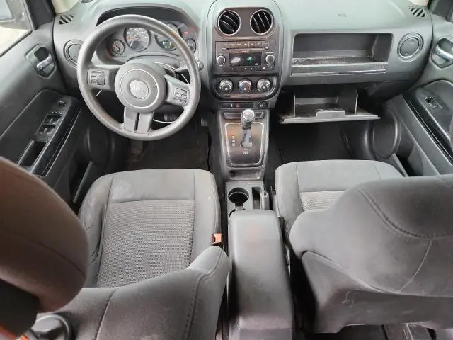 2011 JEEP COMPASS SPORT