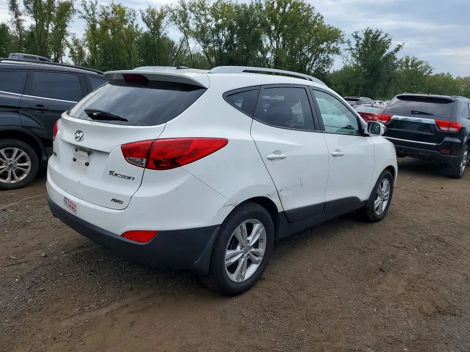 2013 HYUNDAI TUCSON GLS  