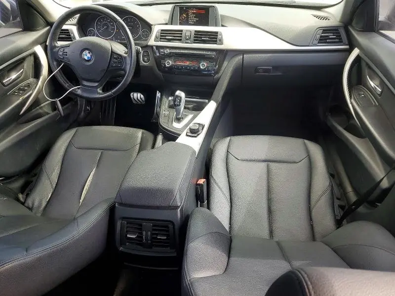 2015 BMW 320 I  