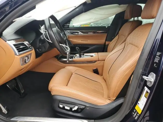 2020 BMW 750 XI  
