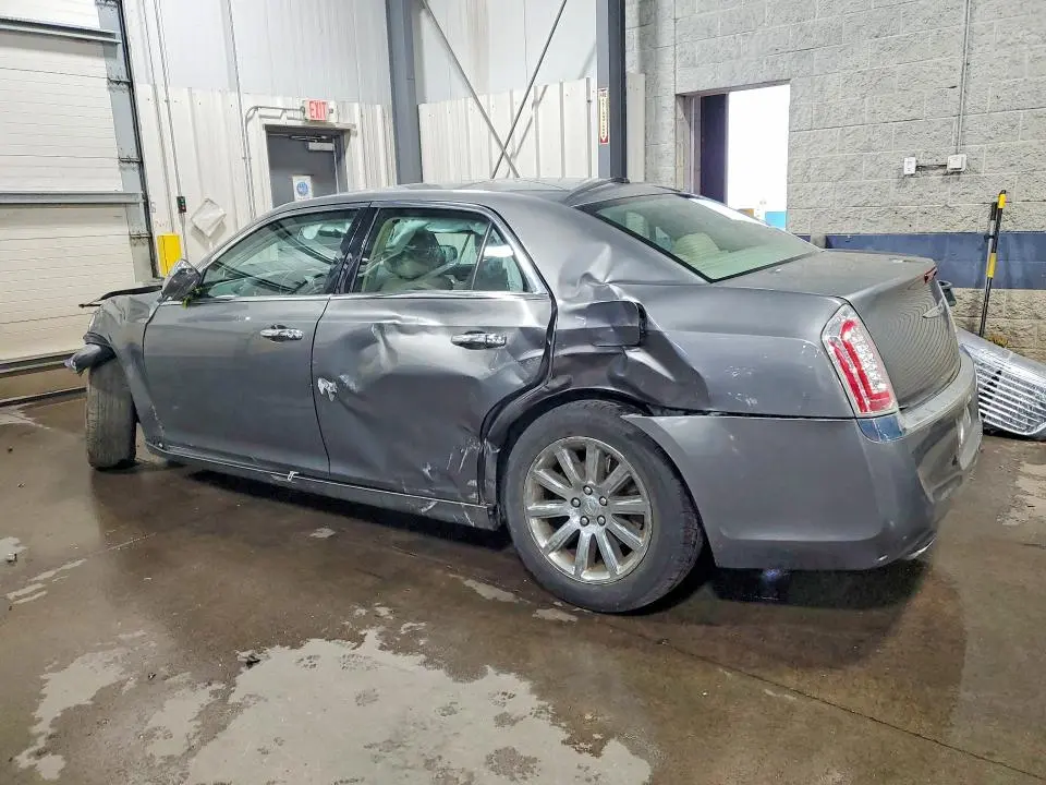 2011 CHRYSLER 300 LIMITED  