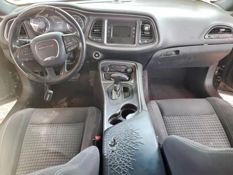 2017 DODGE CHALLENGER SXT  