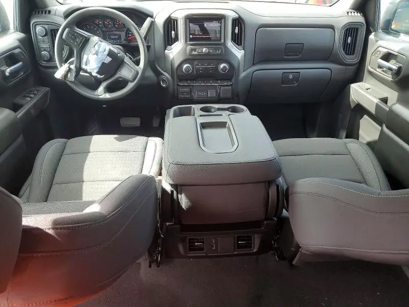 2026 CHEVROLET SILVERADO K1500 TRAIL BOSS CUSTOM  