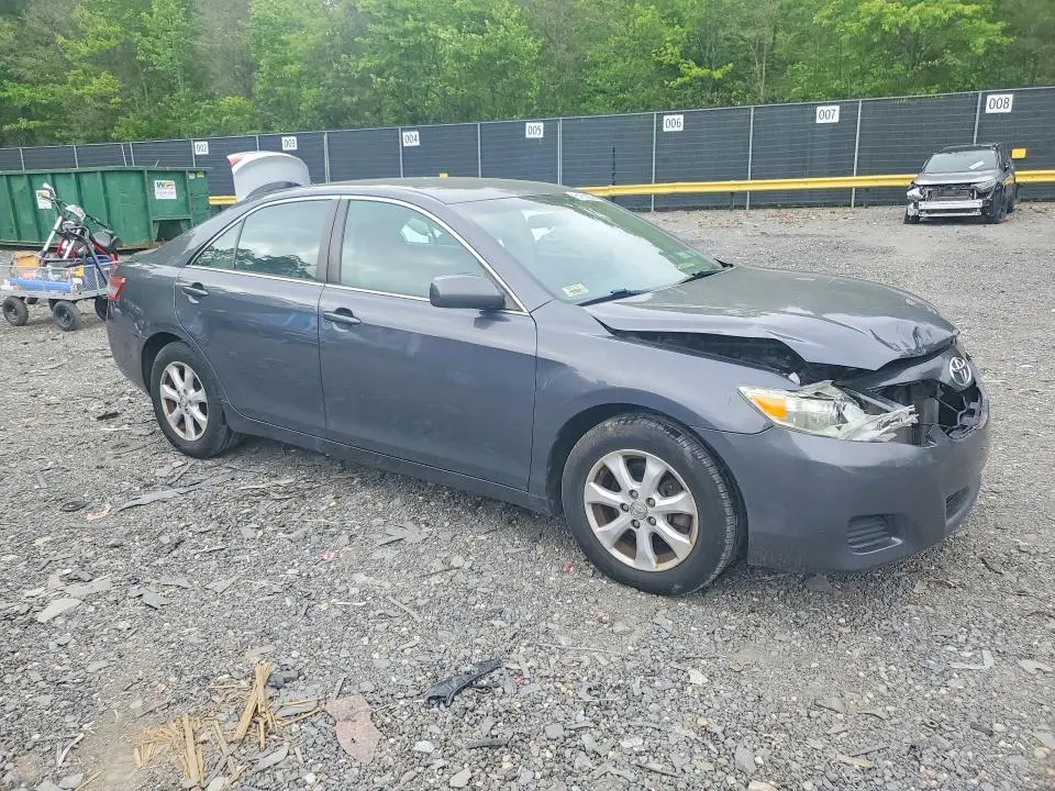 2011 TOYOTA CAMRY LE  