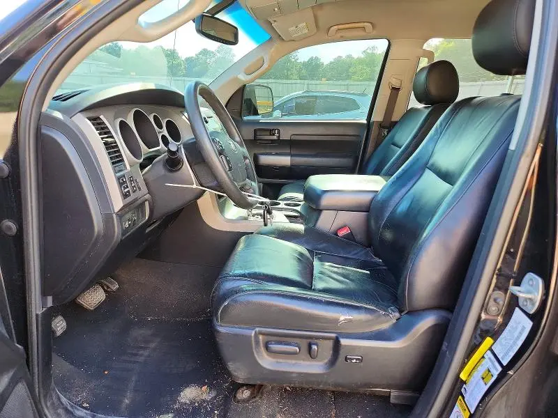 2013 TOYOTA TUNDRA CREWMAX SR5  