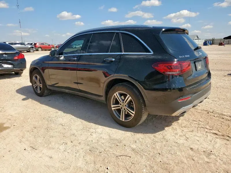 2022 MERCEDES-BENZ GLC 300  