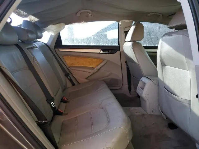 2014 VOLKSWAGEN PASSAT S  