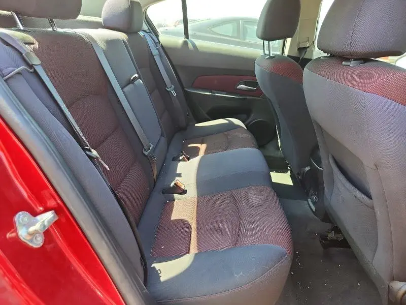 2012 CHEVROLET CRUZE LT  