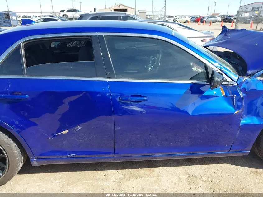 2019 CHRYSLER 300 TOURING