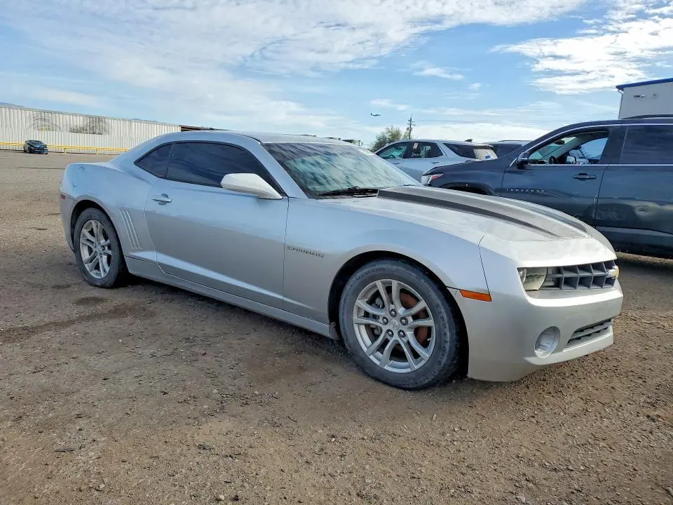 2014 CHEVROLET CAMARO LS  