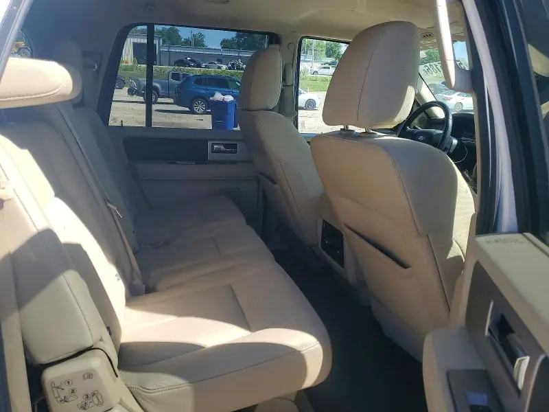 2017 FORD EXPEDITION EL XLT  