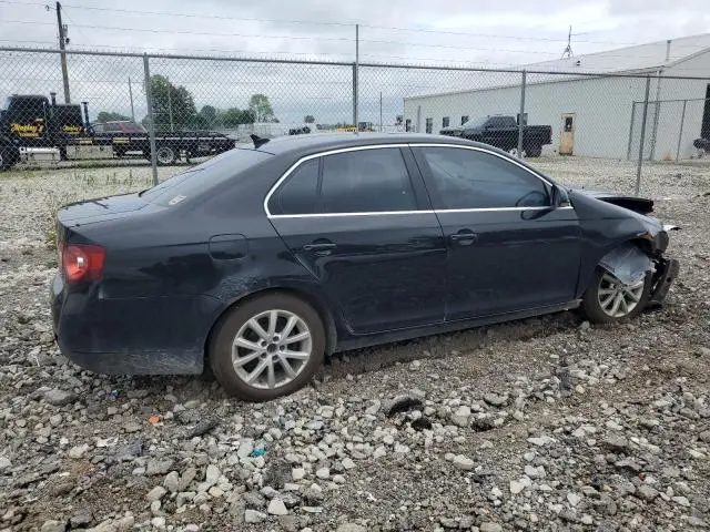 2010 VOLKSWAGEN JETTA SE  
