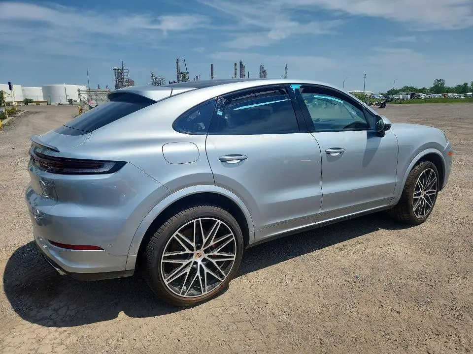 2026 PORSCHE CAYENNE S COUPE  