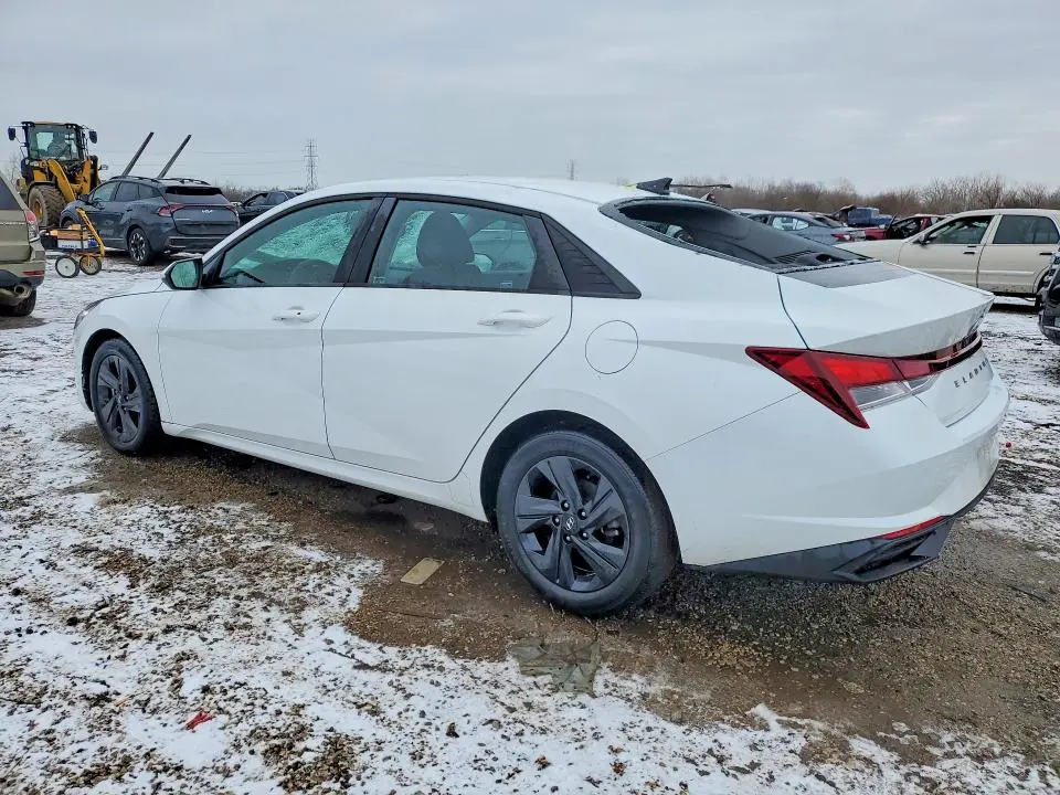 2021 HYUNDAI ELANTRA SEL  