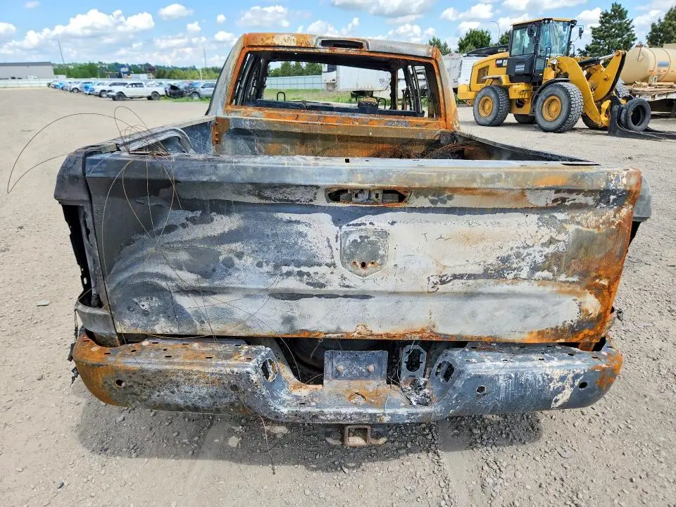 2016 RAM 2500 SLT  