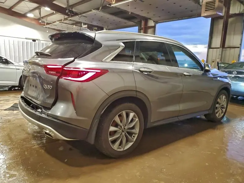 2022 INFINITI QX50 ESSENTIAL  