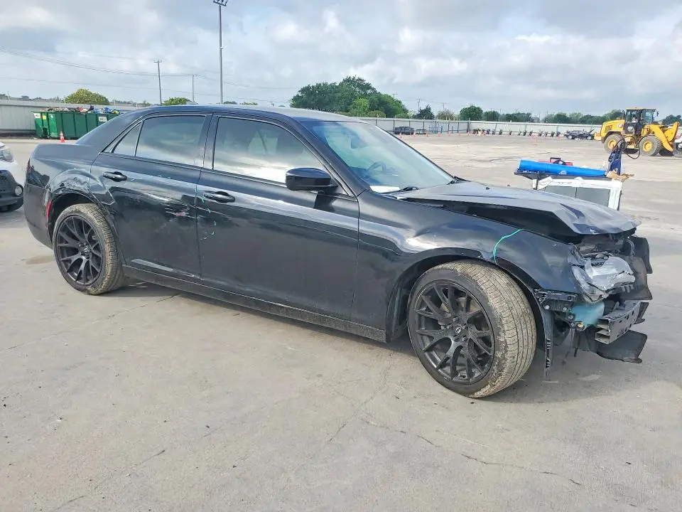 2019 CHRYSLER 300 TOURING  