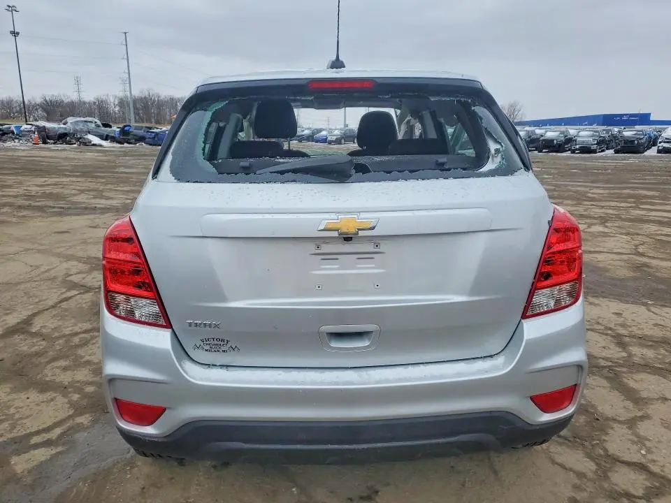 2017 CHEVROLET TRAX LS  