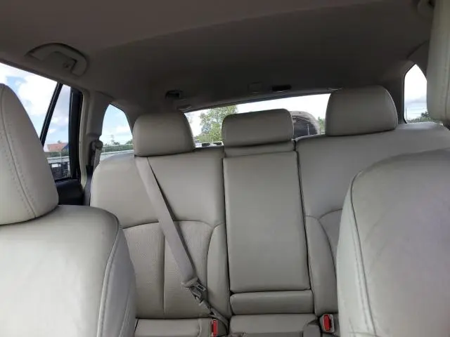 2010 SUBARU OUTBACK 2.5I LIMITED  