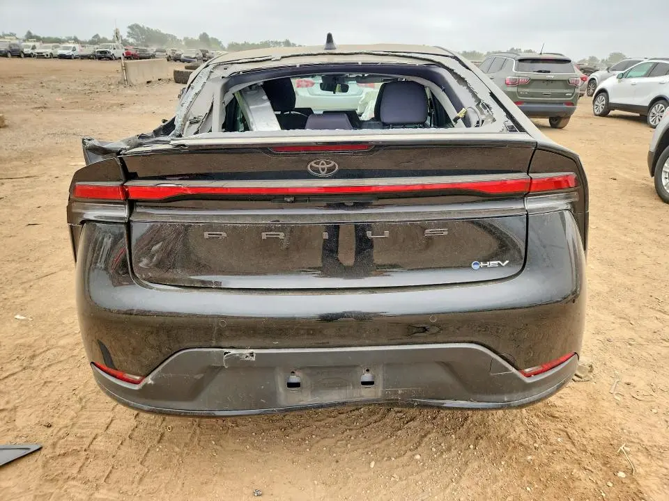 2023 TOYOTA PRIUS LE  
