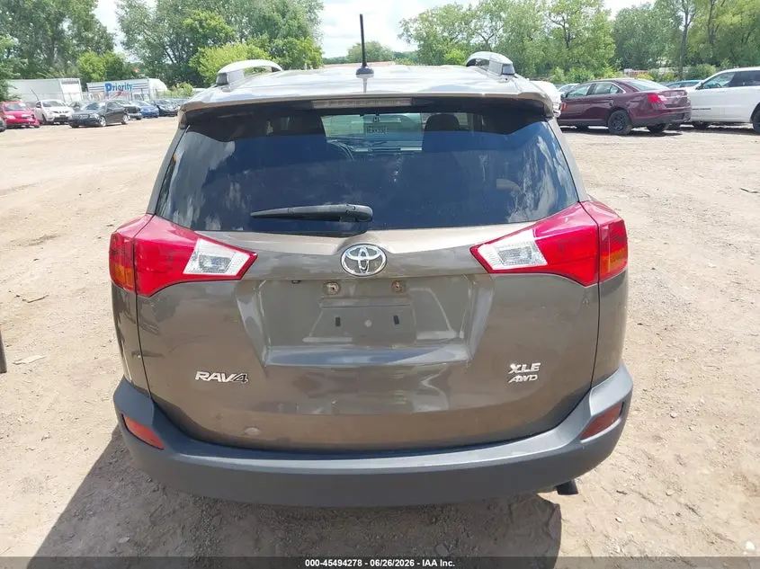 2015 TOYOTA RAV4 XLE