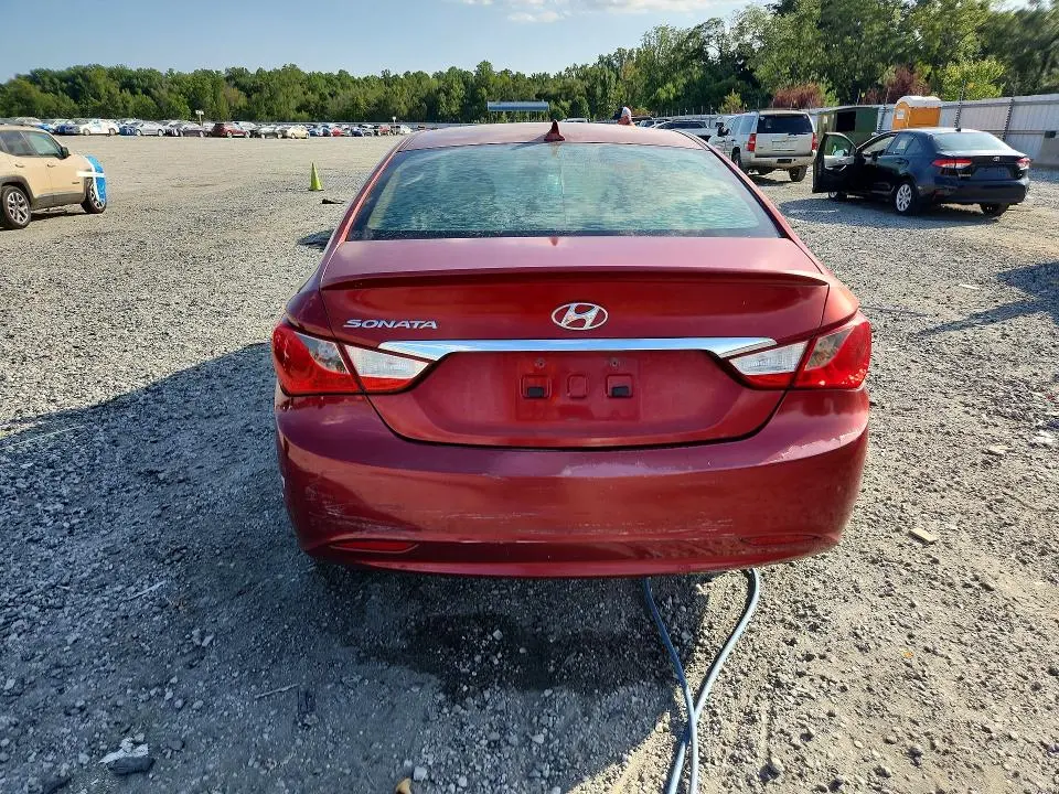 2011 HYUNDAI SONATA GLS  