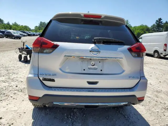 2017 NISSAN ROGUE SV  