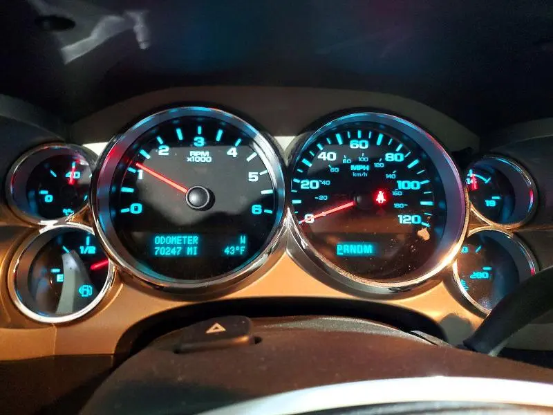 2011 CHEVROLET SILVERADO K1500 LT  