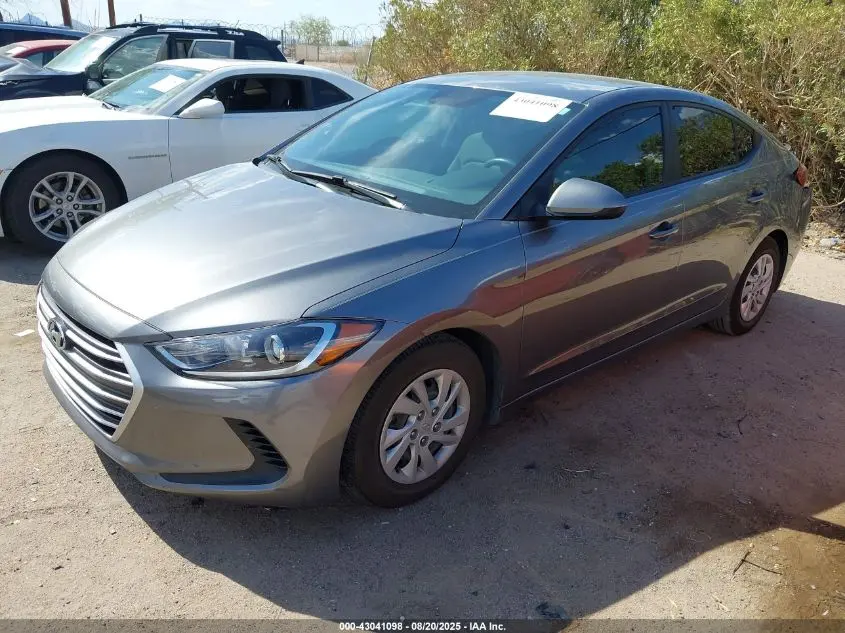 2018 HYUNDAI ELANTRA SE