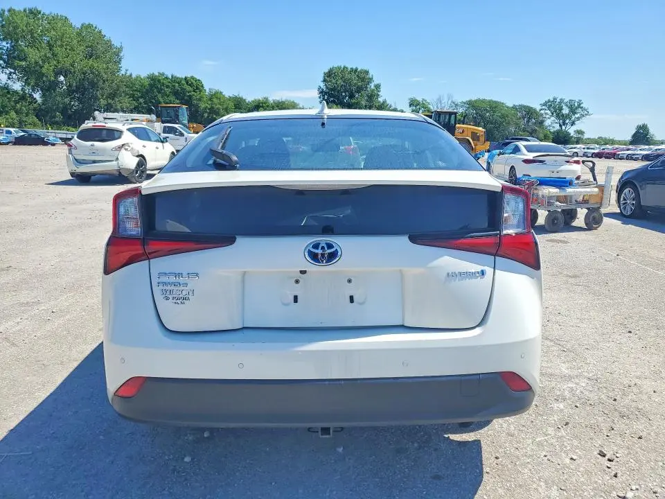 2019 TOYOTA PRIUS LE AWD-E  