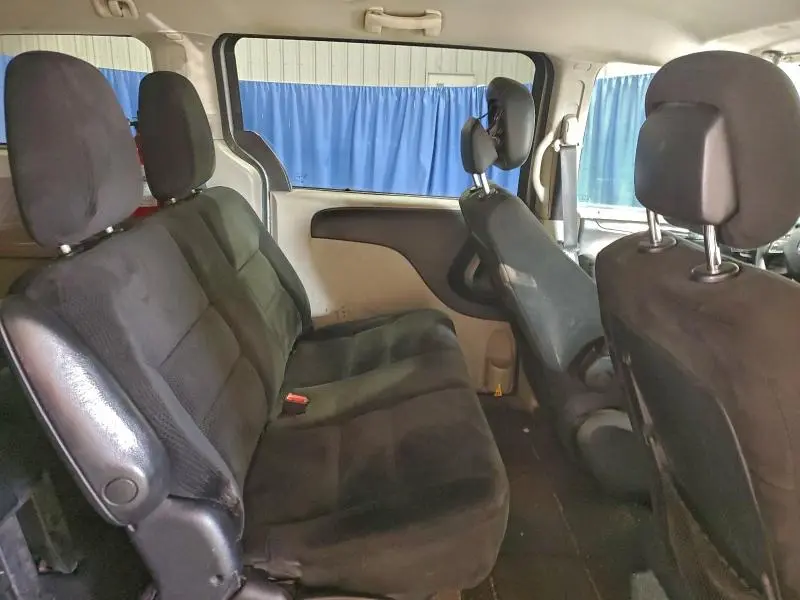 2017 DODGE GRAND CARAVAN SE  