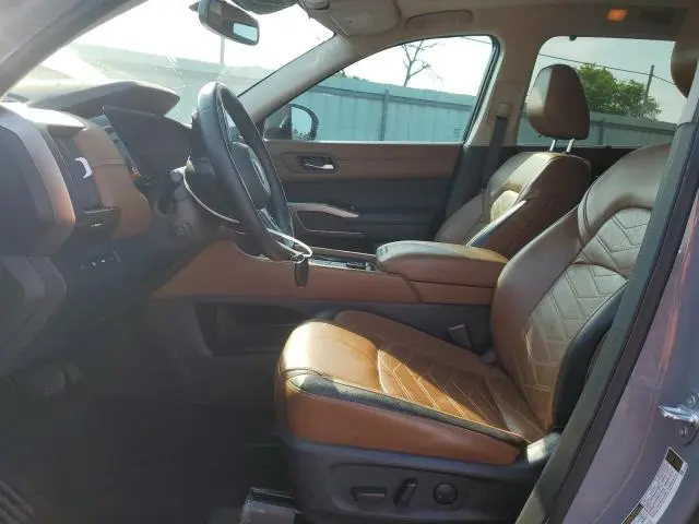 2022 NISSAN PATHFINDER PLATINUM  