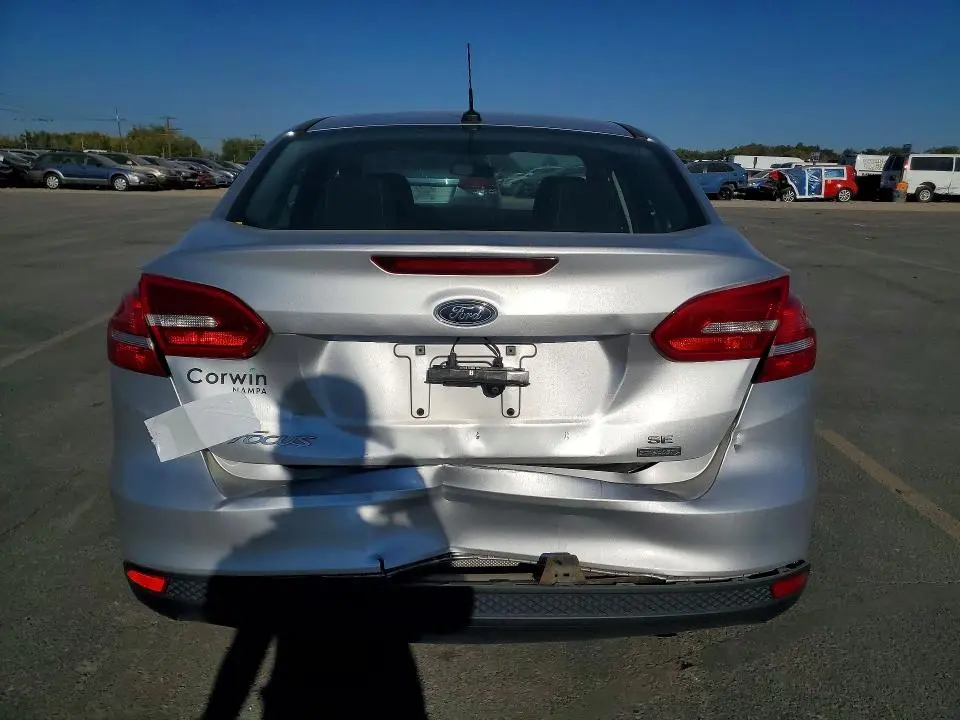 2018 FORD FOCUS SE  