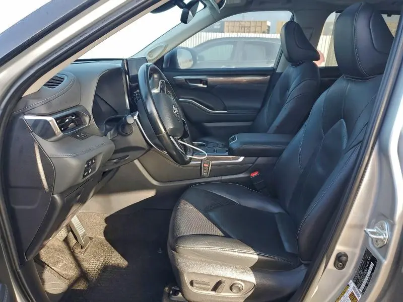 2023 TOYOTA HIGHLANDER HYBRID LIMITED  