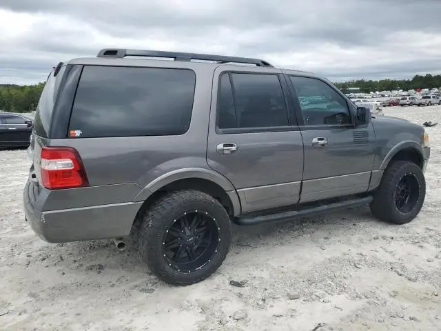 2010 FORD EXPEDITION XLT  