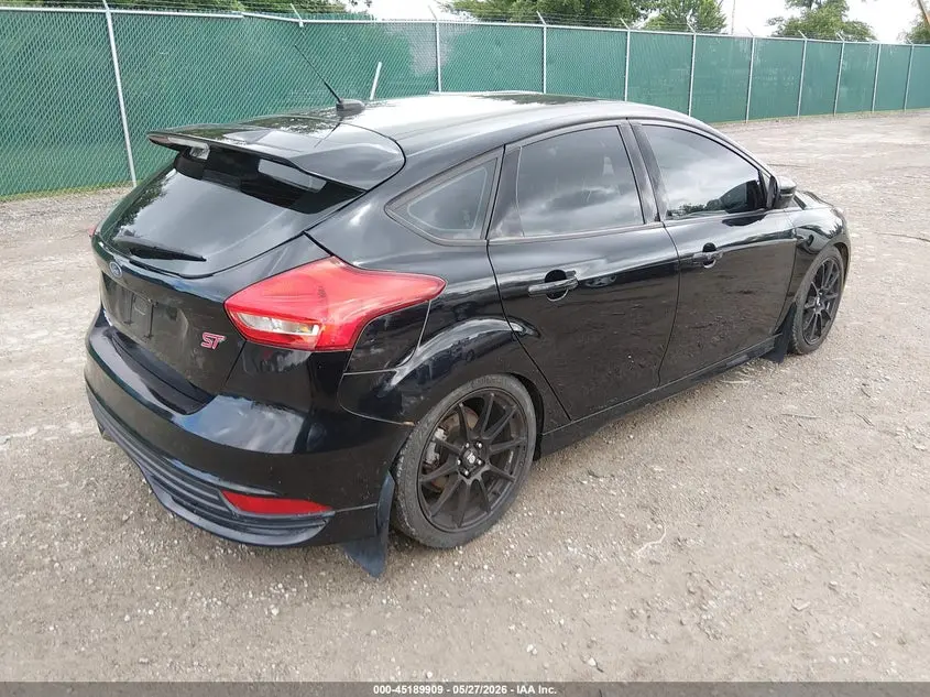 2017 FORD FOCUS ST  