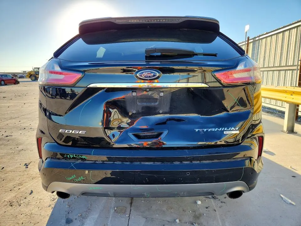 2019 FORD EDGE TITANIUM  