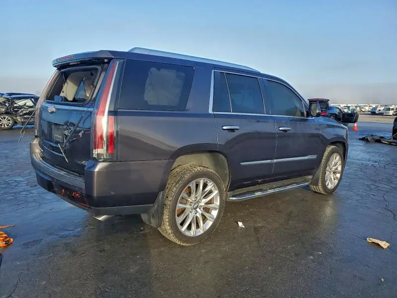 2018 CADILLAC ESCALADE LUXURY  
