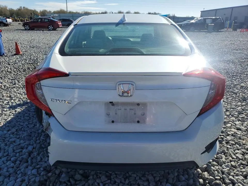 2018 HONDA CIVIC EX  