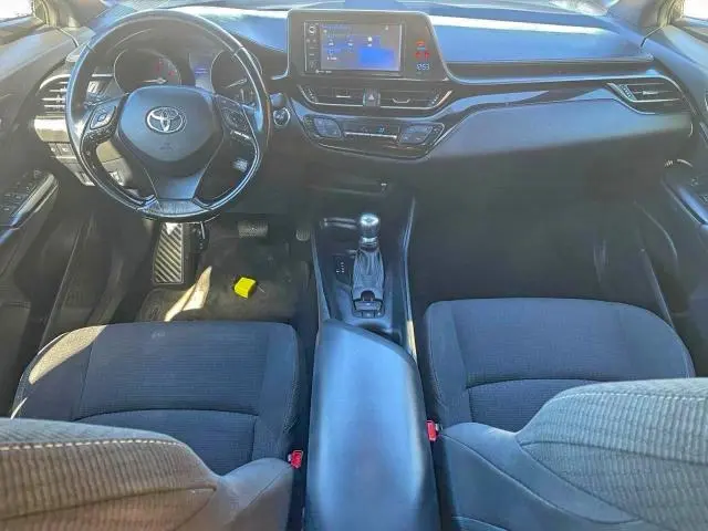 2018 TOYOTA C-HR XLE  