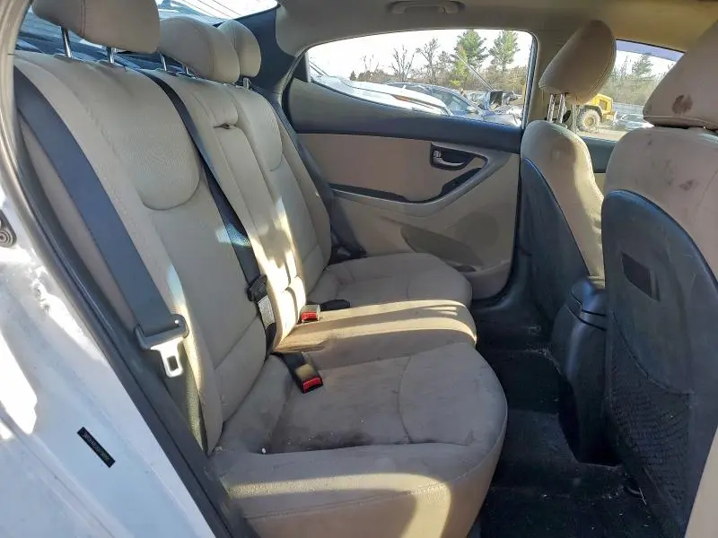 2016 HYUNDAI ELANTRA   