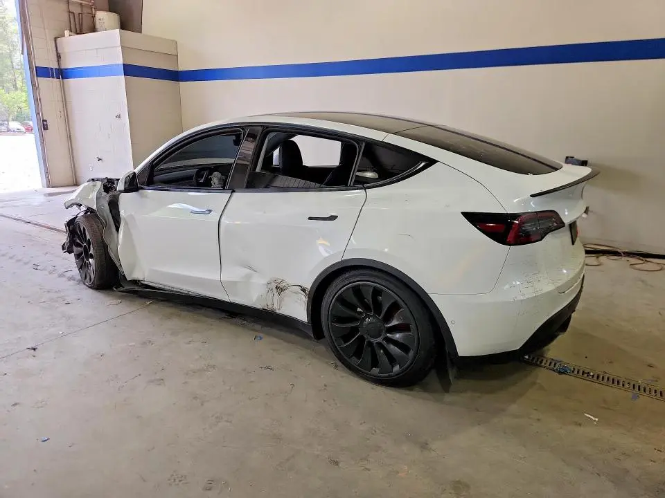 2022 TESLA MODEL Y   