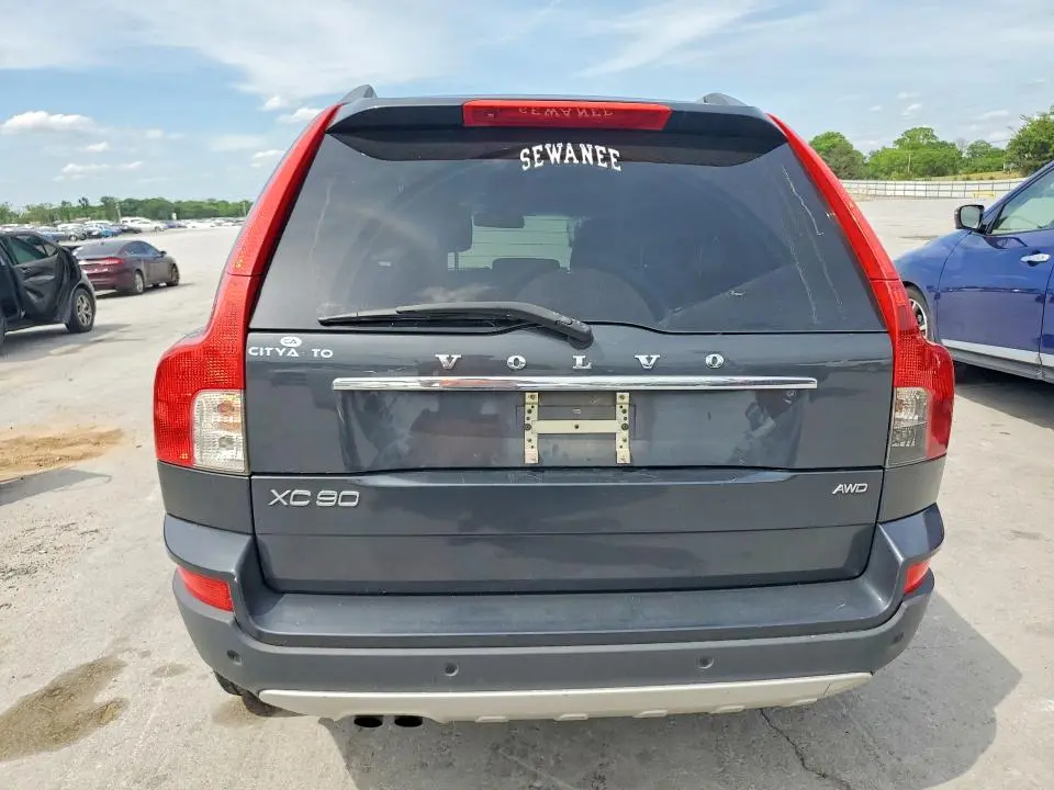 2011 VOLVO XC90 3.2  
