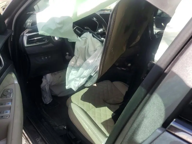 2024 GENESIS G70 3.3T SPORT ADVANCED  