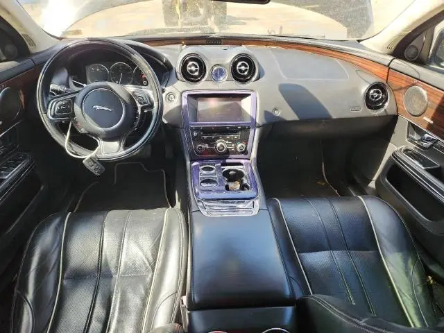 2011 JAGUAR XJL   