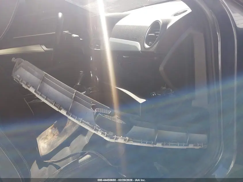 2015 MERCEDES-BENZ C 250  