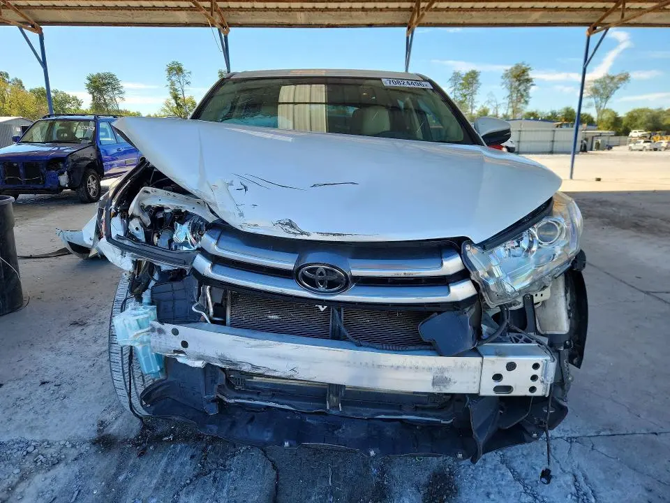2019 TOYOTA HIGHLANDER LE PLUS  