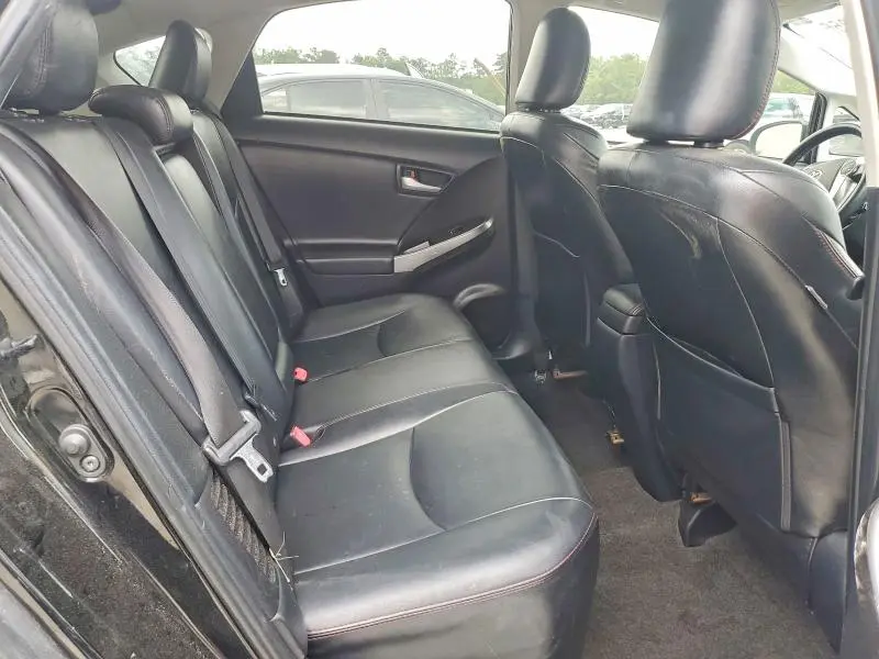 2013 TOYOTA PRIUS PERSONA SERIES SE  