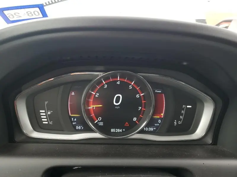 2016 VOLVO XC60 T5 PREMIER  